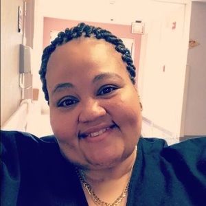 Meet your Posher, Torri